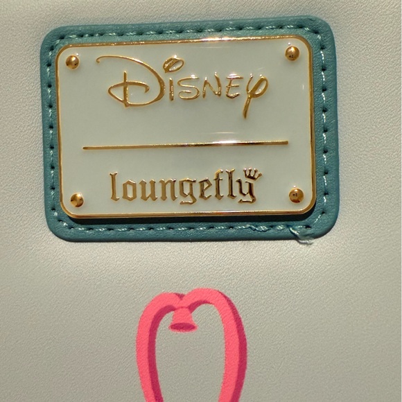 🔥🔥Disney Loungefly Little Mermaid Wallet - Picture 4 of 6